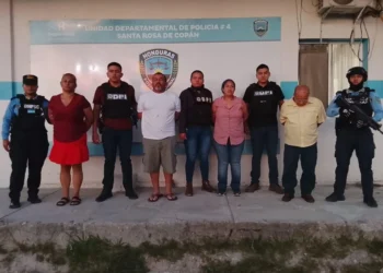 Auto de formal procesamiento para cinco miembros de una familia hondureña que abusaban y explotaban sexualmente a una niña en Copán