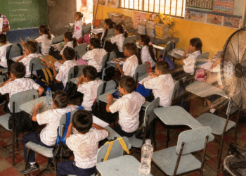 ¡Está lloviendo fuego! Ola de calor obliga al cambio de horarios en centros educativos
