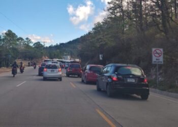 ¡Nadie entra, nadie sale! Bloqueado el paso salida a oriente de TGU a la altura de Villa Vieja