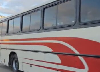 ¡Otro toque a la bolsa! Entran en vigor nuevo trancazo en tarifas del transporte en distintas partes del país
