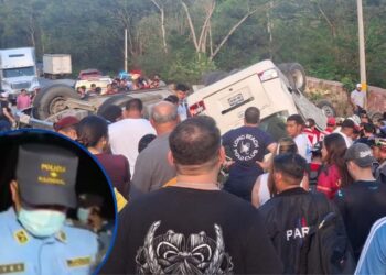 ¡Use mascarilla y tenga precaución! Rastra accidentada en Santa Bárbara transportaba carga de cianuro