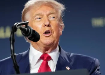 Trump da marcha atrás y anuncia el despliegue de 5,000 soldados en Polonia