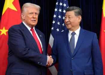 Trump viaja a Pekín en medio de tensiones entre Estados Unidos y China