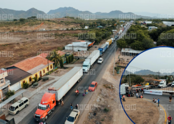 ¡Tráfico infernal! Transportistas de carga pesada protestan en desvío a Coyolito por costos operativos insostenibles