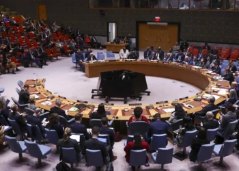 Ucrania pide a la ONU una resolución de alto el fuego tras insistir Rusia en que se rinda