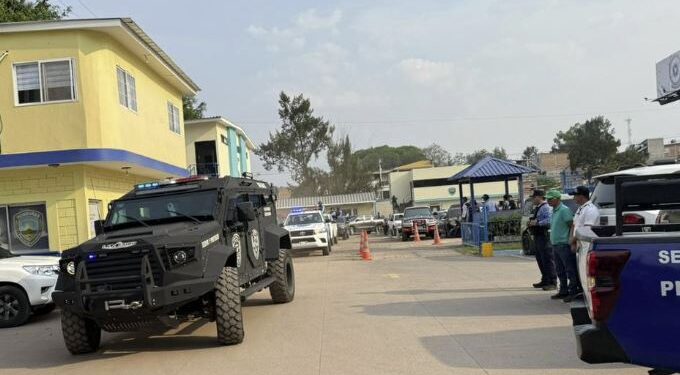 “No sé qué ondas”: así reaccionó el supuesto encargado logístico del Cártel del Diablo cuando se le preguntó por las armas