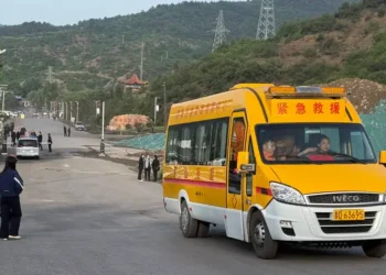 Explosión en mina de carbón china deja 90 muertos, informan medios estatales. El desastre minero más mortífero en una década