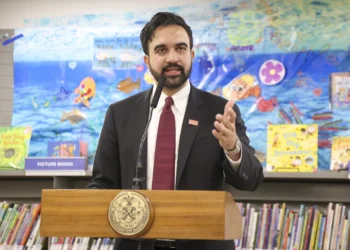 Nueva York adopta medidas para fortalecer la protección a inmigrantes