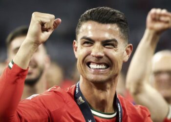 Gianni Infantino envió mensaje a Cristiano Ronaldo por su récord de participar en seis copas del mundo: “Un jugador inspirador”