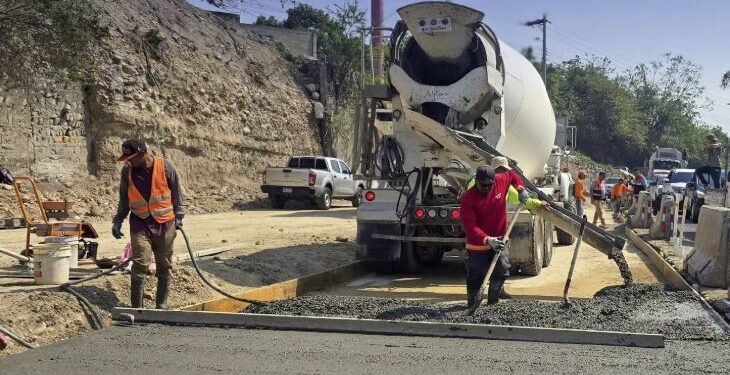 ¡Adiós al tierrero! SIT comenzó con la rehabilitación del tramo en Las Tapias-Mateo