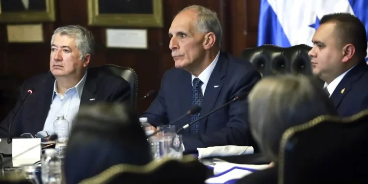 FMI destaca que combatir la corrupción es clave para fortalecer la inversión en Honduras