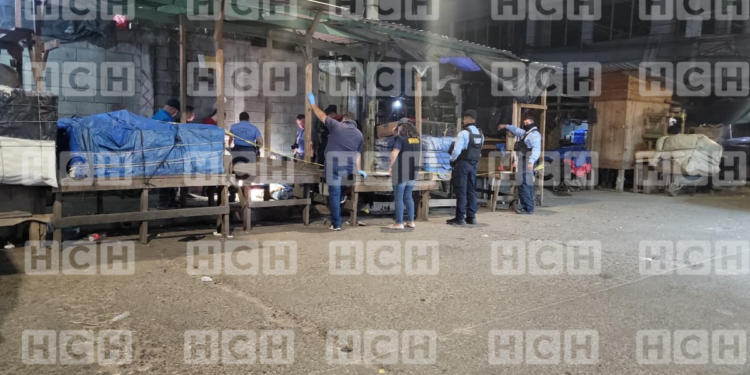 ¡La violencia sigue imparable! A puñaladas asesinan a una persona en el mercado las Américas de Comayagüela
