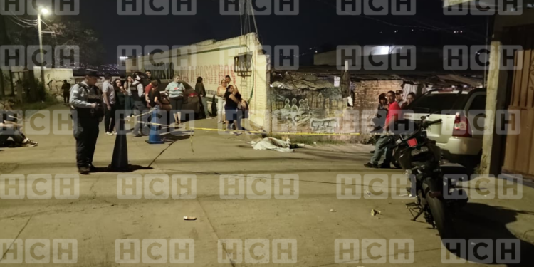 ¡Violencia y más violencia! De varios impactos de bala asesinan a un hombre en la colonia La Travesía de la capital