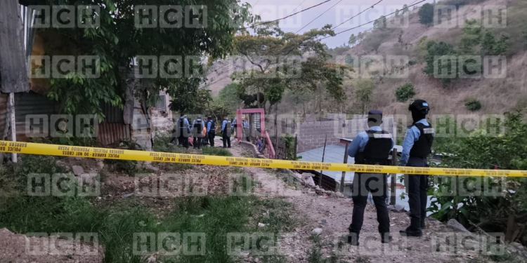 ¡La violencia no cesa en Honduras! Dos hermanos son acribillados a disparos en la colonia Villa Nueva en la capital