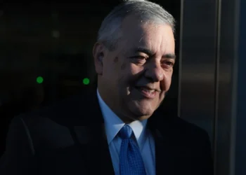 Excongresista de Miami David Rivera es declarado culpable por caso vinculado con el régimen de Venezuela