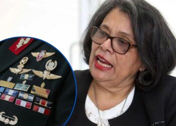 Exrectora propone “revisar hojas de vida” previo a los ascensos en FFAA