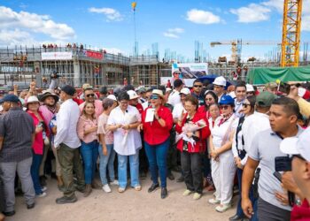 Reanudan construcción de hospitales de Tocoa y Choluteca iniciados por Xiomara Castro