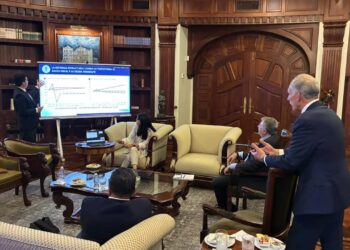 ASJ presenta al presidente Nasry Asfura una propuesta de reforma integral del sector eléctrico