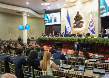 Proponen cadena perpetua para asesinos de policías, fiscales y jueces | Resumen Legislativo
