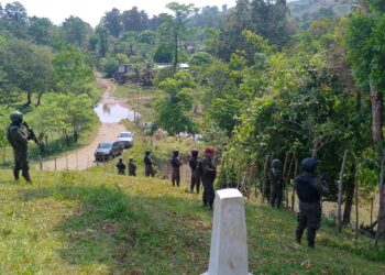 El Ejército de Guatemala refuerza la seguridad en la frontera con Honduras