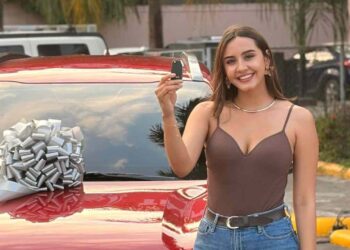 Entre bendición y suerte: así fue como la presentadora de HCH, Jamie Espinoza, se ganó un carro