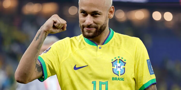 Estado de salud de Neymar antes del Mundial impedirá jugar en amistosos previos
