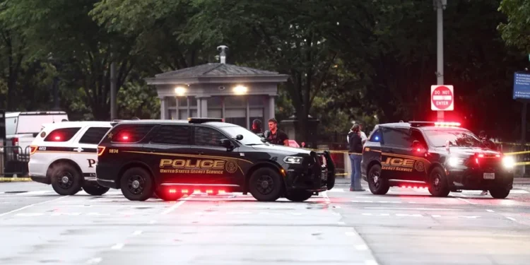 Muere el sospechoso que disparó contra un puesto de seguridad cercano a la Casa Blanca