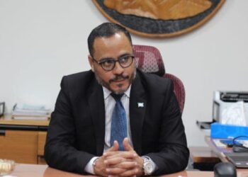 Por supuesta malversación, fraude y otros delitos denuncian al exgerente de Hondutel