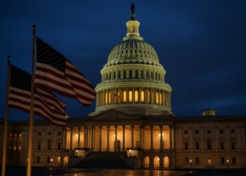 El Senado de EE.UU. aprueba un proyecto para intentar limitar los poderes de guerra de Trump sobre Irรกn