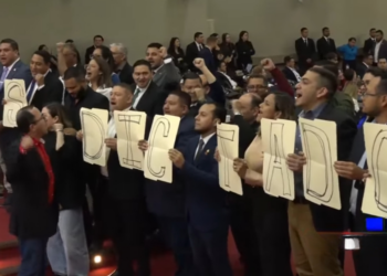 ¡En su cara! “Tomás dictador”: le gritan al presidente del CN, los diputados de Libre en insurrección legislativa