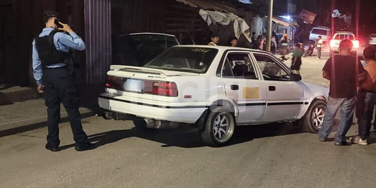 Tras persecución recuperan taxi robado en la Cuesta El Chile | Móvil Emergencia TGU