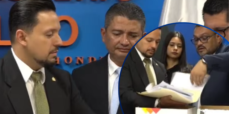 Ministerio Público recibe expedientes de los juicios políticos aplicados a exfuncionarios por el Congreso Nacional