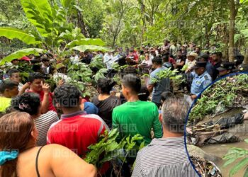 ¡Espeluznante! Estrangulan con su misma faja a un hombre en una quebrada de Las Flores, Lempira