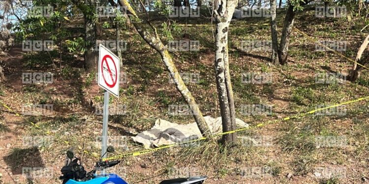 Encuentran a una persona sin vida en la populosa colonia Kennedy de la capital