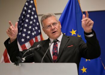 La Comisión Europea desmiente a Trump y advierte de sus “opciones” para protegerse ante nuevos aranceles