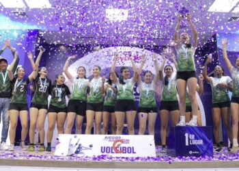 Del Campo School, campeonas de volibol en los Juegos de la Juventud