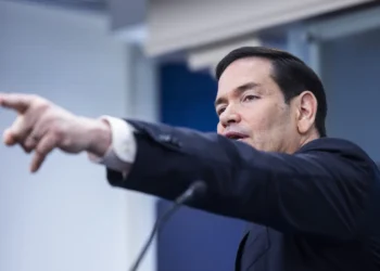 Marco Rubio aprueba venta de armas por 25,800 millones de dólares a socios de Oriente Medio