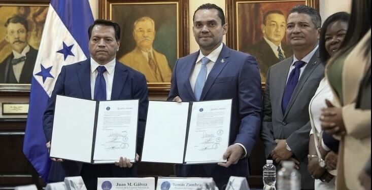 Congreso Nacional y ENAG firman convenio para garantizar acceso gratuito a las leyes publicadas