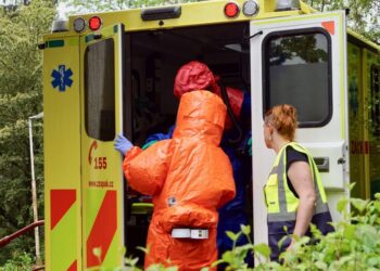 EE.UU. minimiza el riesgo de contagio en el país tras nuevo brote de ébola