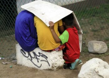 Ocho de cada diez niños en Honduras sufren pobreza multidimensional, según informe de red de instituciones de niñez