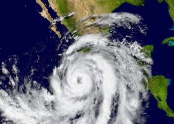 Copeco anuncia el inicio de la temporada ciclónica en el Pacífico y pide estar siempre atento