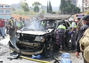 Al menos 8 muertos, dos de ellos niños, en ataques israelíes a vehículos cerca de Beirut