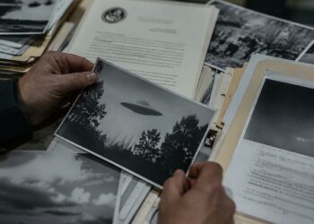 EE.UU. desclasifica nuevos archivos sobre ovnis y avistamientos históricos