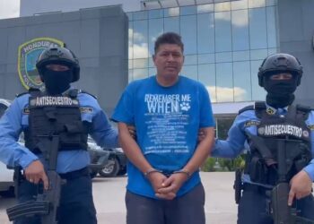 Un hombre es capturado por agentes de la DPI presuntamente por abusar de su ex en la capital