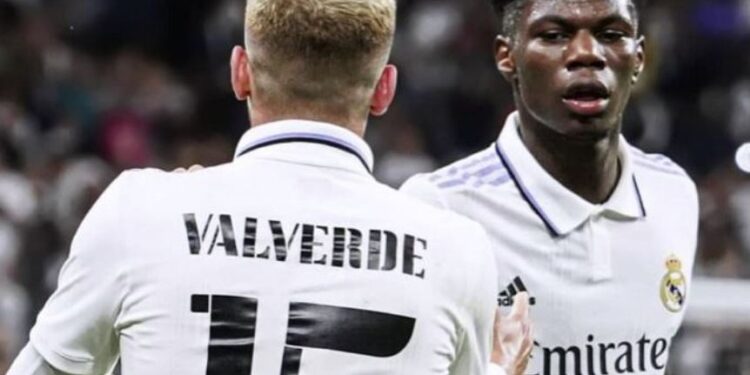 ¡Ruptura! enfrentamiento entre Fede Valverde y Tchouamení en el entrenamiento del Real Madrid