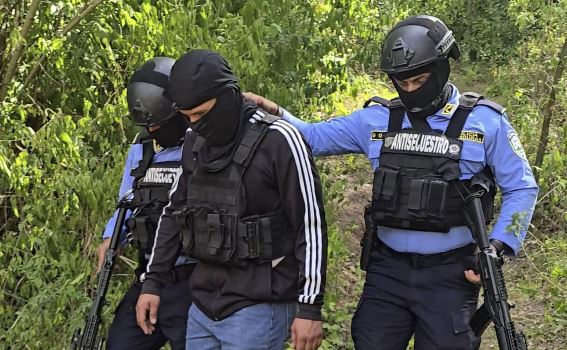 En una zona boscosa de Cantagallo recuperan a mecánico secuestrado bajo una nueva modalidad