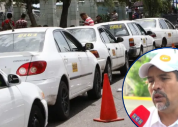 ¡Están advertidos! Taxistas amenazan con irse a las calles ante trancazos de combustibles y falta de respuestas del IHTT