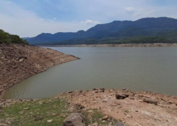 ¡No la desperdicie! El agua de las represas capitalinas se está acabando, advierte la AMDC