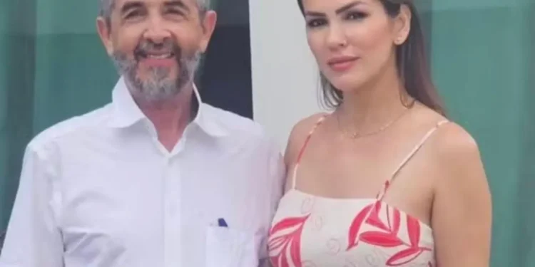 Exalcalde mata a su esposa durante trámite de divorcio en un despacho jurídico