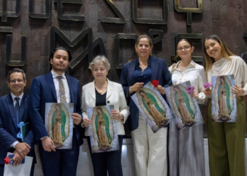 Embajadora de Honduras inicia su misión en México con una visita a la Basílica de Guadalupe